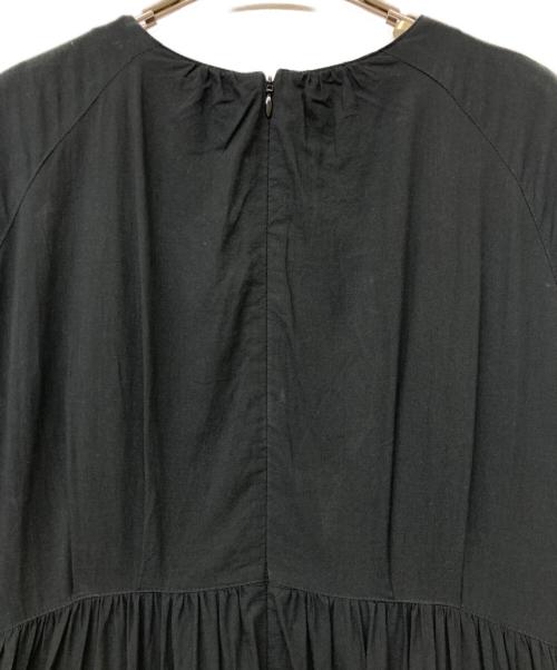 foufou（フーフー）foufou (フーフー) raglan sleeves tiered dress(ラグランスリーブ ティアード ドレス) ブラック サイズ:サイズ1の古着・服飾アイテム