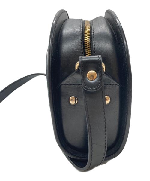 A.P.C.（アーペーセー）A.P.C. (アーペーセー) ハーフムーンショルダーバッグ ブラックの古着・服飾アイテム