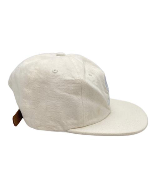SUPREME（シュプリーム）Supreme (シュプリーム) 6パネルキャップ ホワイトの古着・服飾アイテム
