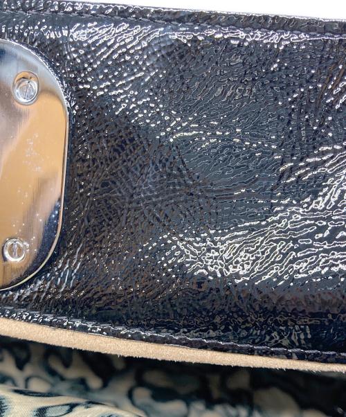 LONGCHAMP（ロンシャン）LONGCHAMP (ロンシャン) ギャビー パテントレザーハンドバッグ ブラックの古着・服飾アイテム