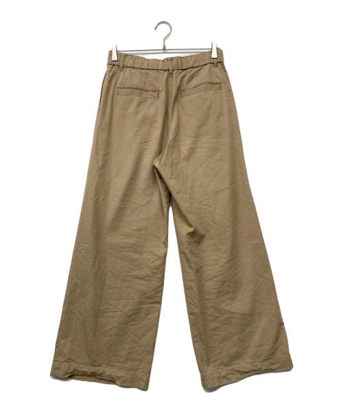 Spick and Span（スピック＆スパン）Spick and Span (スピック＆スパン) 25SS コットンレーヨンドロストフレアパンツ ベージュ サイズ:Mの古着・服飾アイテム
