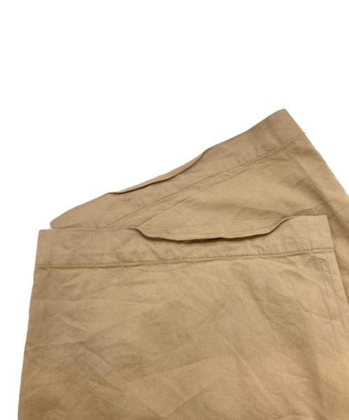 Spick and Span（スピック＆スパン）Spick and Span (スピック＆スパン) 25SS コットンレーヨンドロストフレアパンツ ベージュ サイズ:Mの古着・服飾アイテム