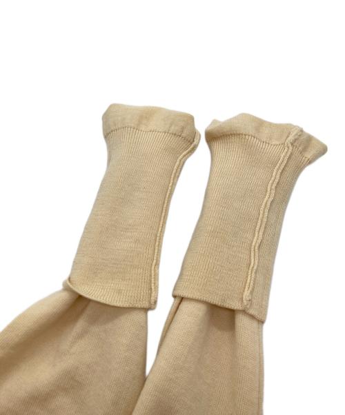 Vivienne Westwood RED LABEL（ヴィヴィアンウエストウッドレッドレーベル）Vivienne Westwood RED LABEL (ヴィヴィアンウエストウッドレッドレーベル) オーブ刺繍ハイネックニット ベージュ サイズ:sizeSの古着・服飾アイテム