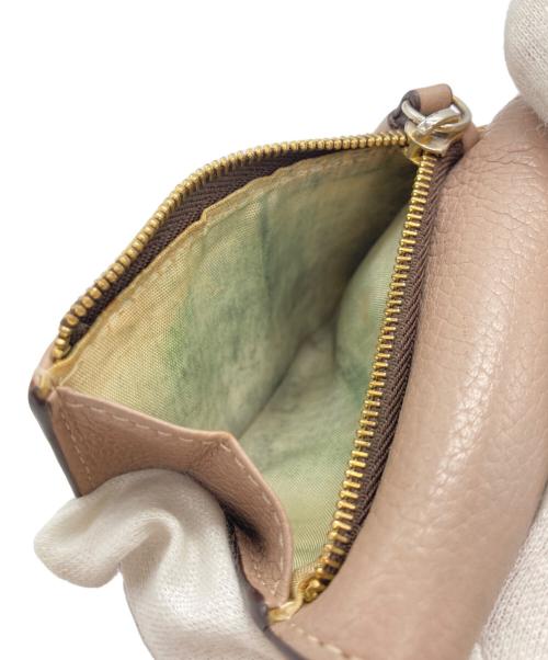 J&M DAVIDSON（ジェイ＆エム デヴィッドソン）J&M DAVIDSON (ジェイ＆エム デヴィッドソン) 3つ折り財布 ピンクの古着・服飾アイテム