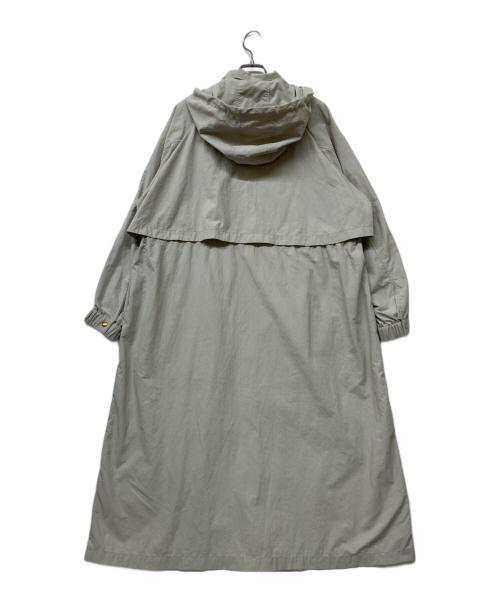 IENA（イエナ）IENA (イエナ) Onibegieリサイクルナイロンフーデットコート ライトグレー サイズ:FREEの古着・服飾アイテム