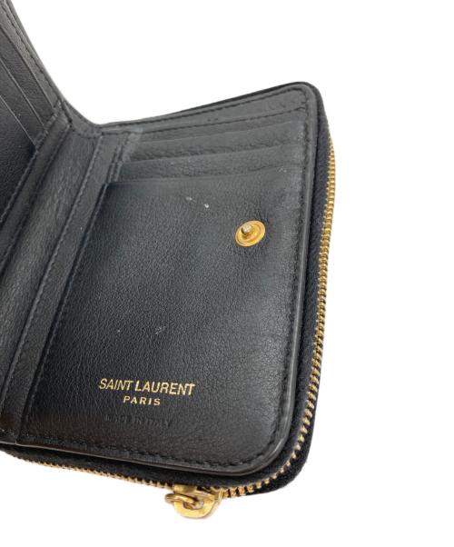 Saint Laurent Paris（サンローランパリ）Saint Laurent Paris (サンローランパリ) ロゴプレートコンパクトジップウォレット ブラックの古着・服飾アイテム