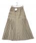 L'AUBE BLANC（ローブ ブラン）の古着「25SS Powder Satin Pleats Tiered Skirt(トゥエンティファイブ・エスエス・パウダー・サテン・プリーツ・ティアード・スカート)」｜ベージュ