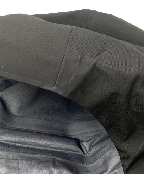 ARC'TERYX（アークテリクス）ARC'TERYX (アークテリクス) BETA AR JACKET STORMHOOD ブラック サイズ:Sの古着・服飾アイテム