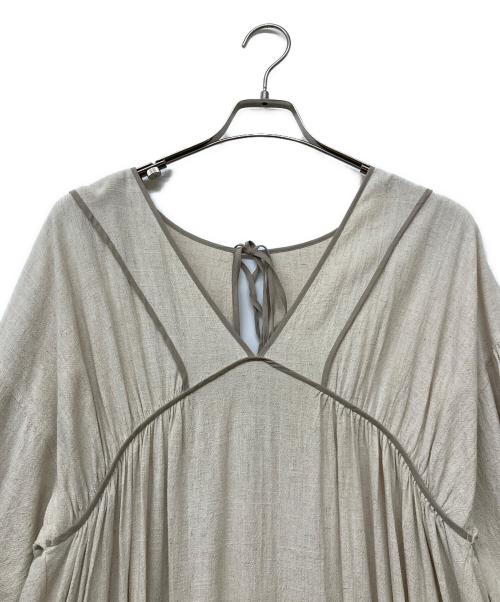 ETRE（エトレ）ETRE (エトレ) ブラウスワンピース ベージュ サイズ:SIZE Freeの古着・服飾アイテム