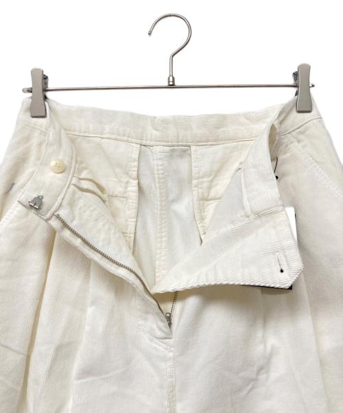 THIRD MAGAZINE（サードマガジン）THIRD MAGAZINE (サードマガジン) コーデュロイパンツ ホワイト サイズ:2 未使用品の古着・服飾アイテム