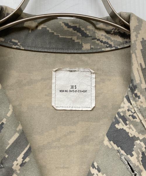 US ARMY（ユーエスアーミー）US ARMY (ユーエスアーミー) U.S. AIR FORCE ミリタリージャケット カーキ サイズ:38Sの古着・服飾アイテム