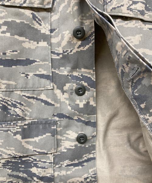 US ARMY（ユーエスアーミー）US ARMY (ユーエスアーミー) U.S. AIR FORCE ミリタリージャケット カーキ サイズ:38Sの古着・服飾アイテム