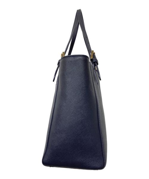 TORY BURCH（トリーバーチ）TORY BURCH (トリーバーチ) YORK SMALL TOP-ZIP BUCKLE TOTE(ヨーク・スモール・トップジップ・バックル・トート) ネイビーの古着・服飾アイテム