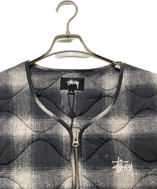 stussy（ステューシー）stussy (ステューシー) PLAID NYLON LINER VEST/プレイドナイロンライナーベスト グレー×ブラック サイズ:Lの古着・服飾アイテム