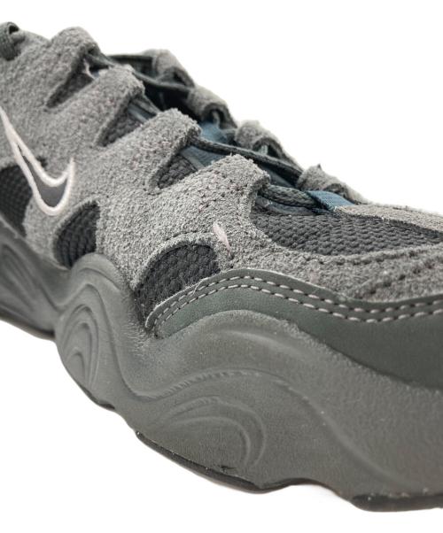 NIKE（ナイキ）NIKE (ナイキ) W TECH HERA ANTHRACITE/LT SMOKE GREY-BLACK（ウィメンズ テック ヘラ アンスラサイト/ライトスモークグレー-ブラック） ブラック×グレー サイズ:SIZE 25.5cmの古着・服飾アイテム