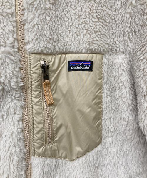 Patagonia（パタゴニア）Patagonia (パタゴニア) リバーシブル・レディ・フレディ・フーディ ベージュ サイズ:XXLの古着・服飾アイテム