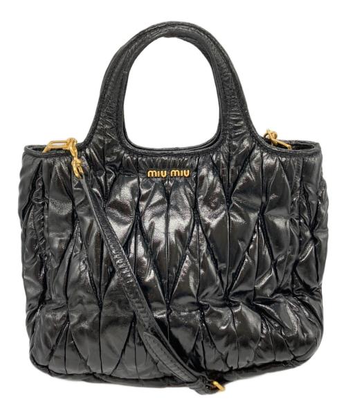 MIU MIU（ミュウミュウ）MIU MIU (ミュウミュウ) マトラッセ 2WAY ショルダーバッグ ブラックの古着・服飾アイテム