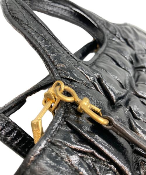 MIU MIU（ミュウミュウ）MIU MIU (ミュウミュウ) マトラッセ 2WAY ショルダーバッグ ブラックの古着・服飾アイテム