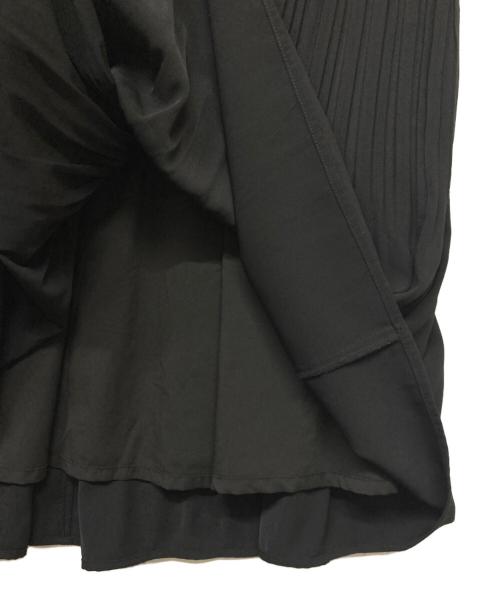 HER LIP TO（ハーリップトゥ）HER LIP TO (ハーリップトゥ) La Rochelle Pleated Dress()・ロシェル・プリーテッド・ドレス ブラック サイズ:Mの古着・服飾アイテム