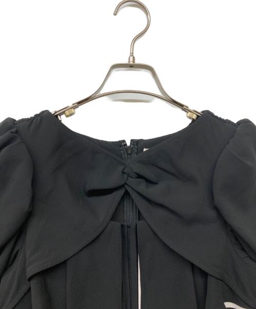 HER LIP TO（ハーリップトゥ）HER LIP TO (ハーリップトゥ) La Rochelle Pleated Dress()・ロシェル・プリーテッド・ドレス ブラック サイズ:Mの古着・服飾アイテム