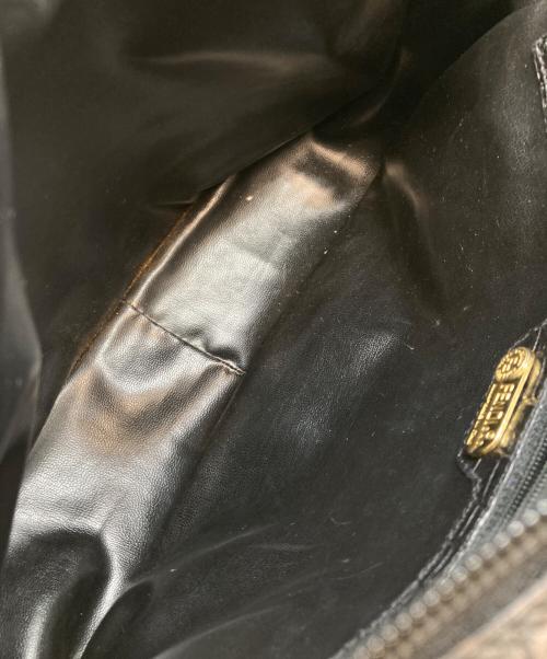 OLD FENDI（オールドフェンディ）OLD FENDI (オールドフェンディ) ヴィンテージレザーショルダーバッグ ブラックの古着・服飾アイテム