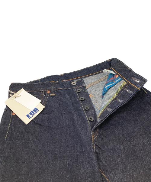 F.O.B FACTORY（エフオービー ファクトリー）F.O.B FACTORY (エフオービー ファクトリー) SELVEDGE 5P PANTS(セルビッジ ファイブピー パンツ) インディゴ サイズ:size30 未使用品の古着・服飾アイテム