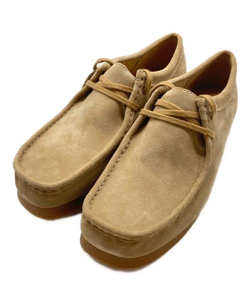 CLARKS（クラークス）CLARKS (クラークス) Wallabee EVO ベージュ サイズ:UK8 1/2の古着・服飾アイテム