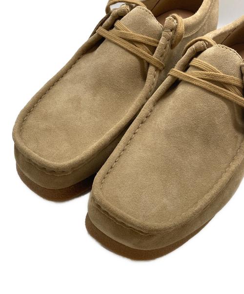 CLARKS（クラークス）CLARKS (クラークス) Wallabee EVO ベージュ サイズ:UK8 1/2の古着・服飾アイテム