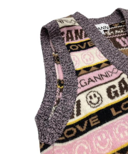 GANNI（ガニー）GANNI (ガニー) ロゴニットベスト グレー×ピンク サイズ:sizeSの古着・服飾アイテム