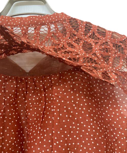 ANAYI（アナイ）ANAYI (アナイ) テラコッタドット柄ノースリーブブラウス エンジ サイズ:38の古着・服飾アイテム