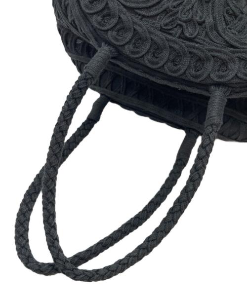 Mame Kurogouchi（マメクロゴウチ）Mame Kurogouchi (マメクロゴウチ) Cording Embroidery Demi Lune Handbag ブラック サイズ:ーの古着・服飾アイテム