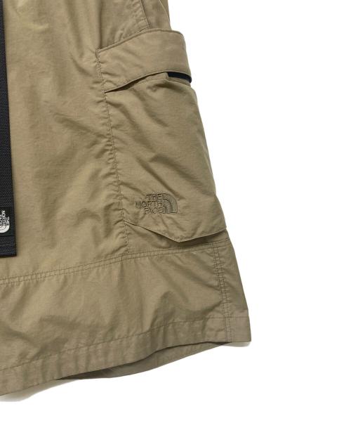 THE NORTH FACE（ザ ノース フェイス）THE NORTH FACE (ザ ノース フェイス) Class V Cargo Short/クラスブイカーゴショーツ ベージュ サイズ:Lの古着・服飾アイテム