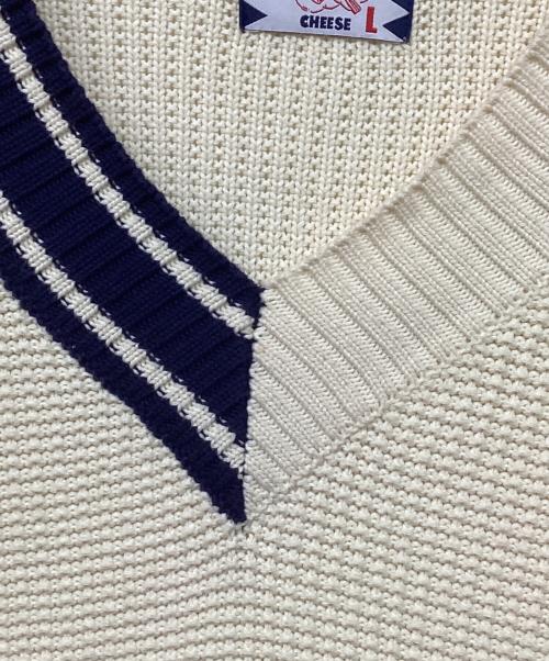 son of the cheese（（サノバチーズ））son of the cheese (（サノバチーズ）) チルデンセーター / ASYMMETRY V KNIT ホワイト サイズ:SIZELの古着・服飾アイテム