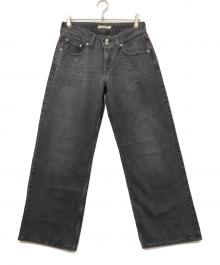 LEVI'S（リーバイス）の古着「SUPERLOW LOOSE デニムパンツ」｜ブラック