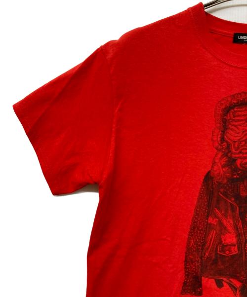 UNDERCOVER（アンダーカバー）UNDERCOVER (アンダーカバー) プリントTシャツ レッド サイズ:Mの古着・服飾アイテム