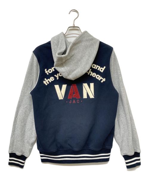 VAN（ヴァン）VAN (ヴァン) カットフードスタジアムジャンパー ネイビー×グレー サイズ:SIZE Mの古着・服飾アイテム