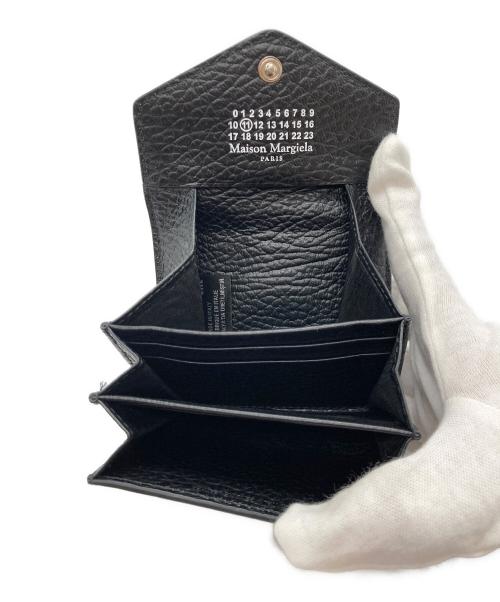 Maison Margiela（メゾンマルジェラ）Maison Margiela (メゾンマルジェラ) ４ステッチレザー コンパクトウォレット ブラックの古着・服飾アイテム