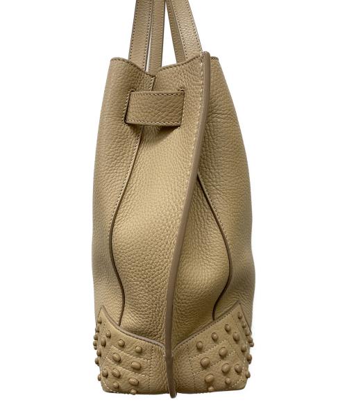 TOD'S（トッズ）TOD'S (トッズ) ウェーブレザートートバッグ ベージュの古着・服飾アイテム