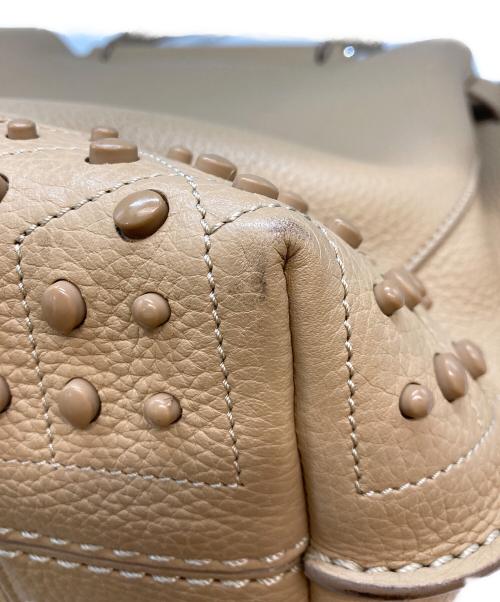 TOD'S（トッズ）TOD'S (トッズ) ウェーブレザートートバッグ ベージュの古着・服飾アイテム