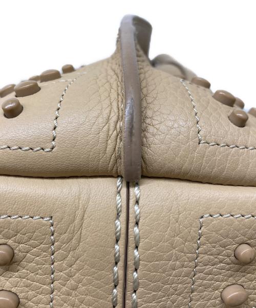 TOD'S（トッズ）TOD'S (トッズ) ウェーブレザートートバッグ ベージュの古着・服飾アイテム