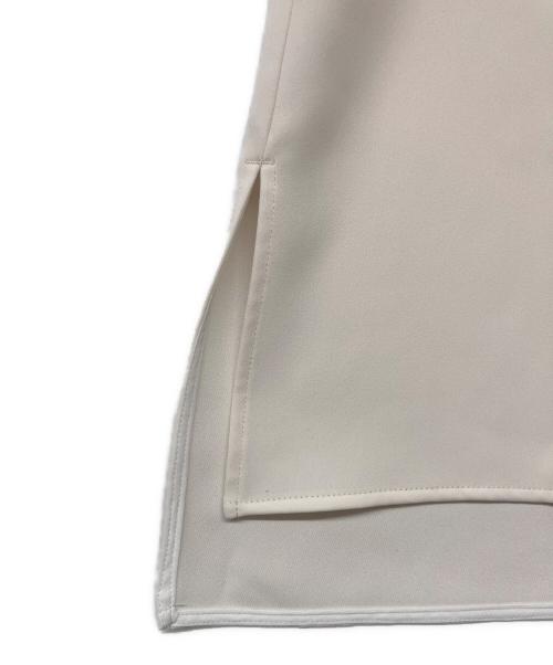 ANAYI（アナイ）ANAYI (アナイ) ダブルストレッチノースリーブブラウス アイボリー サイズ:38 未使用品の古着・服飾アイテム