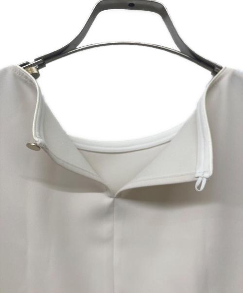 ANAYI（アナイ）ANAYI (アナイ) ダブルストレッチノースリーブブラウス アイボリー サイズ:38 未使用品の古着・服飾アイテム