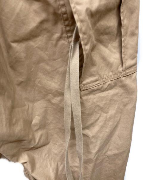 HYKE（ハイク）HYKE (ハイク) M-51 TYPE SHELL PANTS ベージュ サイズ:SIZE Mの古着・服飾アイテム