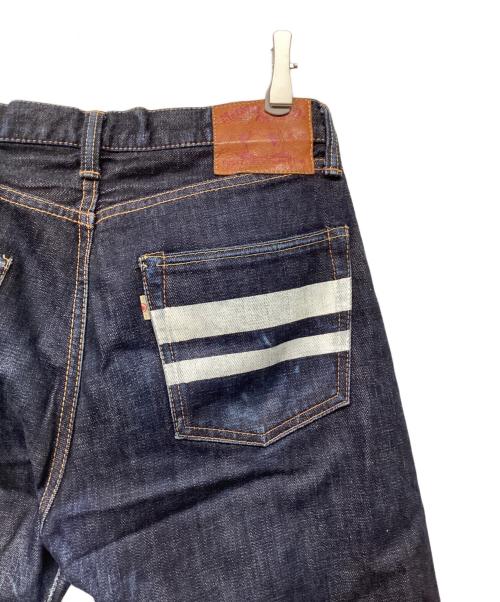 MOMOTARO JEANS（桃太郎ジーンズ）MOMOTARO JEANS (桃太郎ジーンズ) 出陣クラシックミドルストレートデニムパンツ インディゴ サイズ:30の古着・服飾アイテム