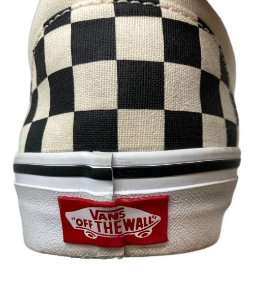 VANS（ヴァンズ）VANS (ヴァンズ) ローカットスニーカー ホワイト×ブラック サイズ:29の古着・服飾アイテム