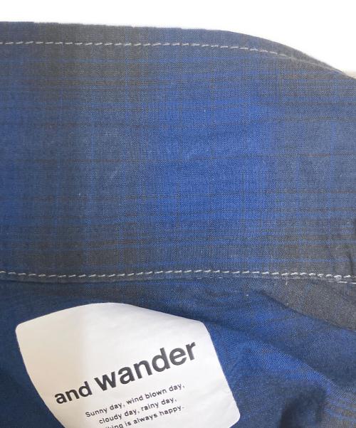 and wander（アンドワンダー）and wander (アンドワンダー) dry check open shirt/ドライチェックオープンシャツ ブルー×ブラック サイズ:Sの古着・服飾アイテム