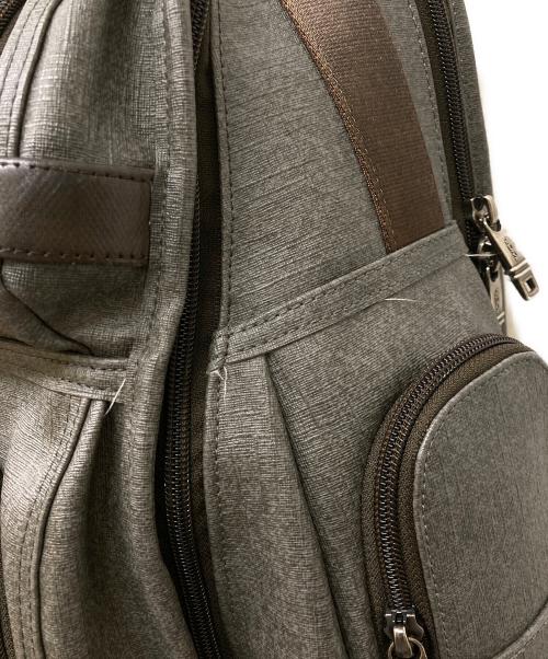 TUMI（トゥミ）TUMI (トゥミ) ALPHA2 T-Pass ビジネスリュック グレーの古着・服飾アイテム