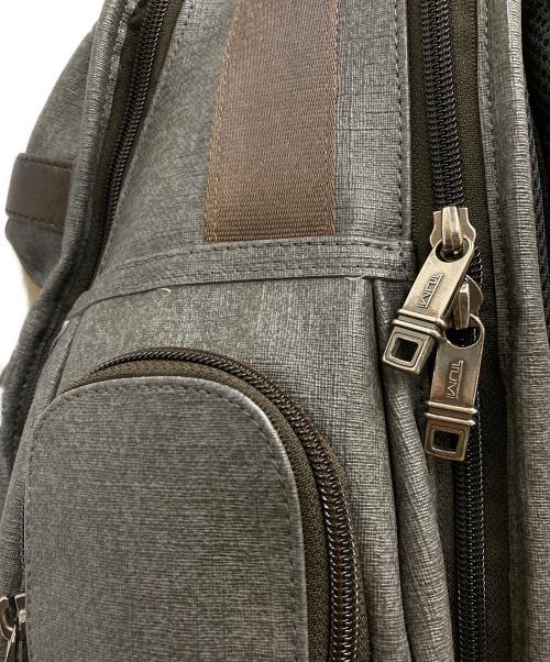 TUMI（トゥミ）TUMI (トゥミ) ALPHA2 T-Pass ビジネスリュック グレーの古着・服飾アイテム