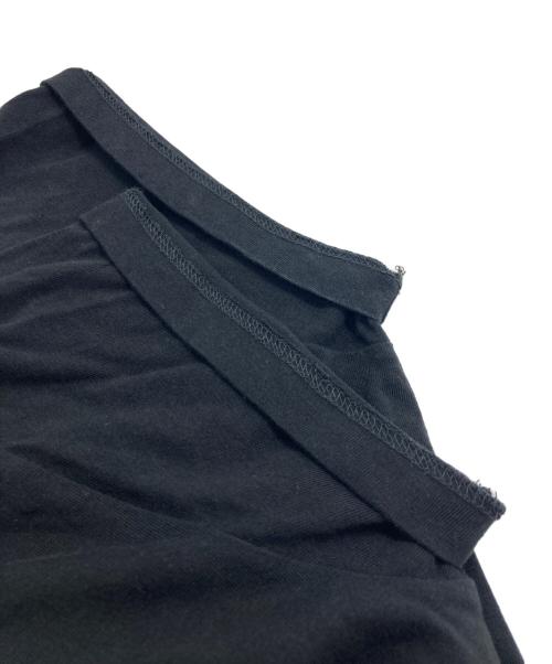 MM6 Maison Margiela（エムエムシックスメゾンマルジェラ）MM6 Maison Margiela (エムエムシックスメゾンマルジェラ) Signature Patch Tee（シグネチャーパッチ ティー） ブラック サイズ:SIZE Lの古着・服飾アイテム