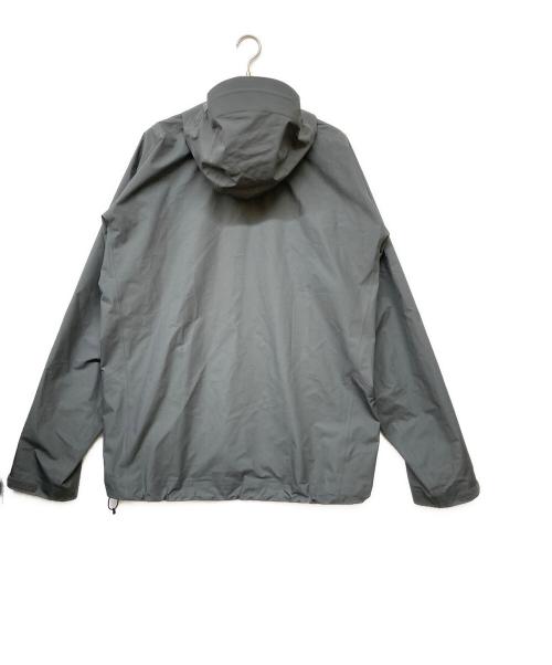 ARC'TERYX（アークテリクス）ARC'TERYX (アークテリクス) BETA JACKET（ベータジャケット） グレー サイズ:SIZE XXLの古着・服飾アイテム
